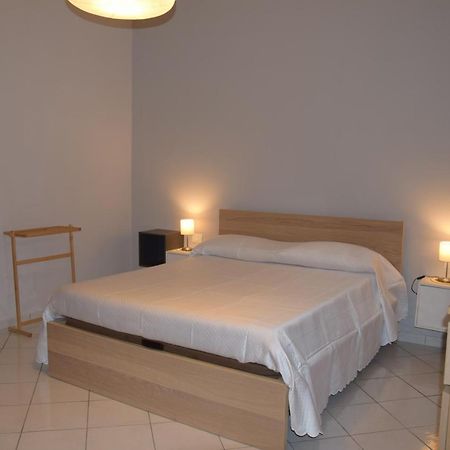 Diana E Atteone Bed & Breakfast Caserta Ngoại thất bức ảnh